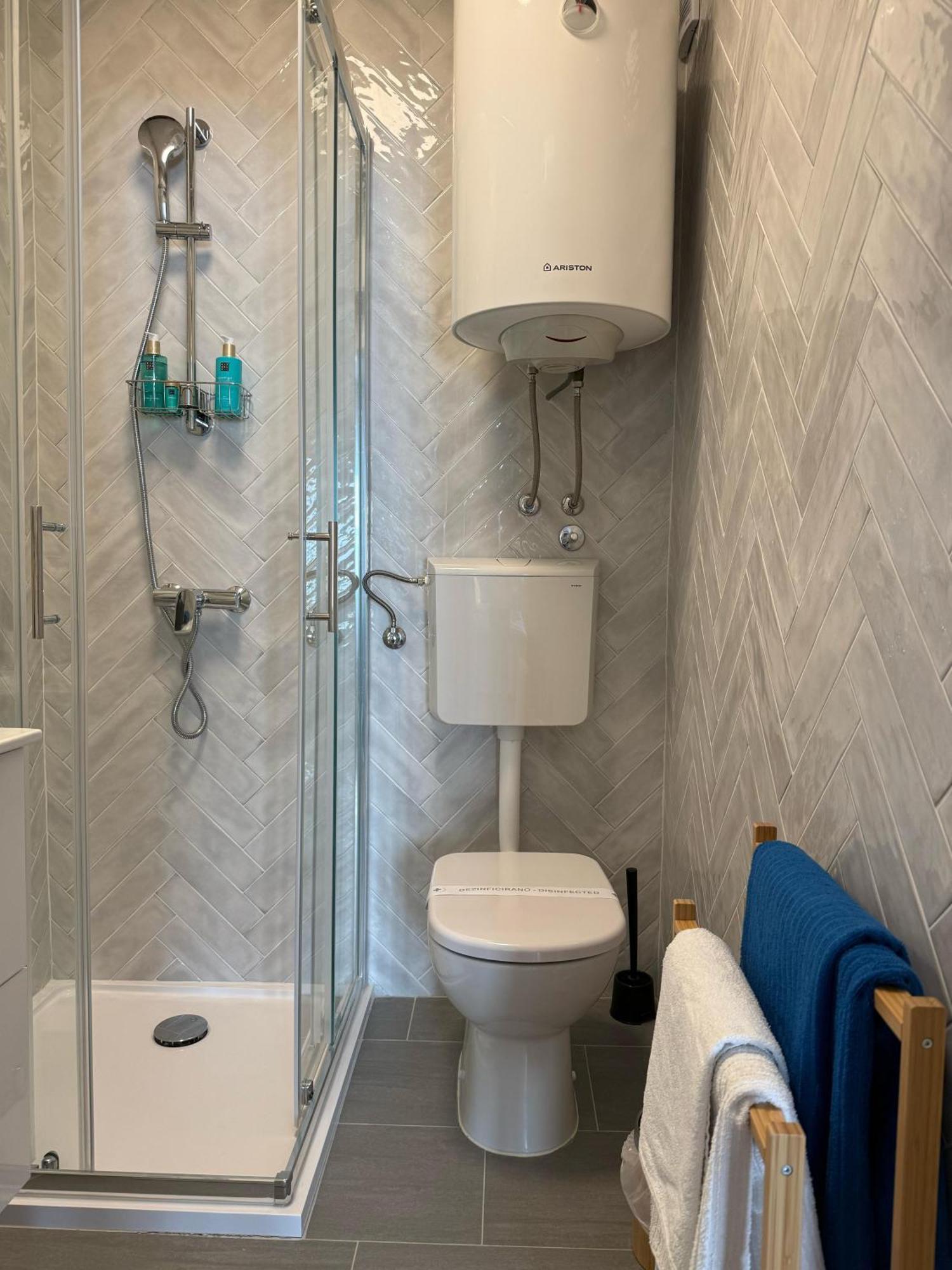 Apartment Naval ดูบรอฟนิก ภายนอก รูปภาพ